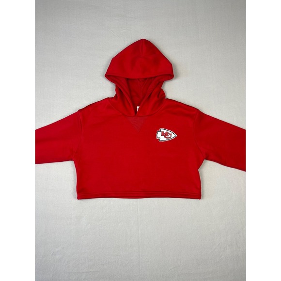 Kansas City Chiefs Hoodie Womens M Red Cropped Sweatshirt Pullover Relaxed - Picture 1 of 9